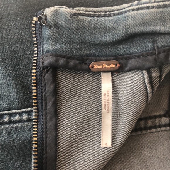 Free People Mini Jean Stretch skirt NWT - Picture 6 of 7